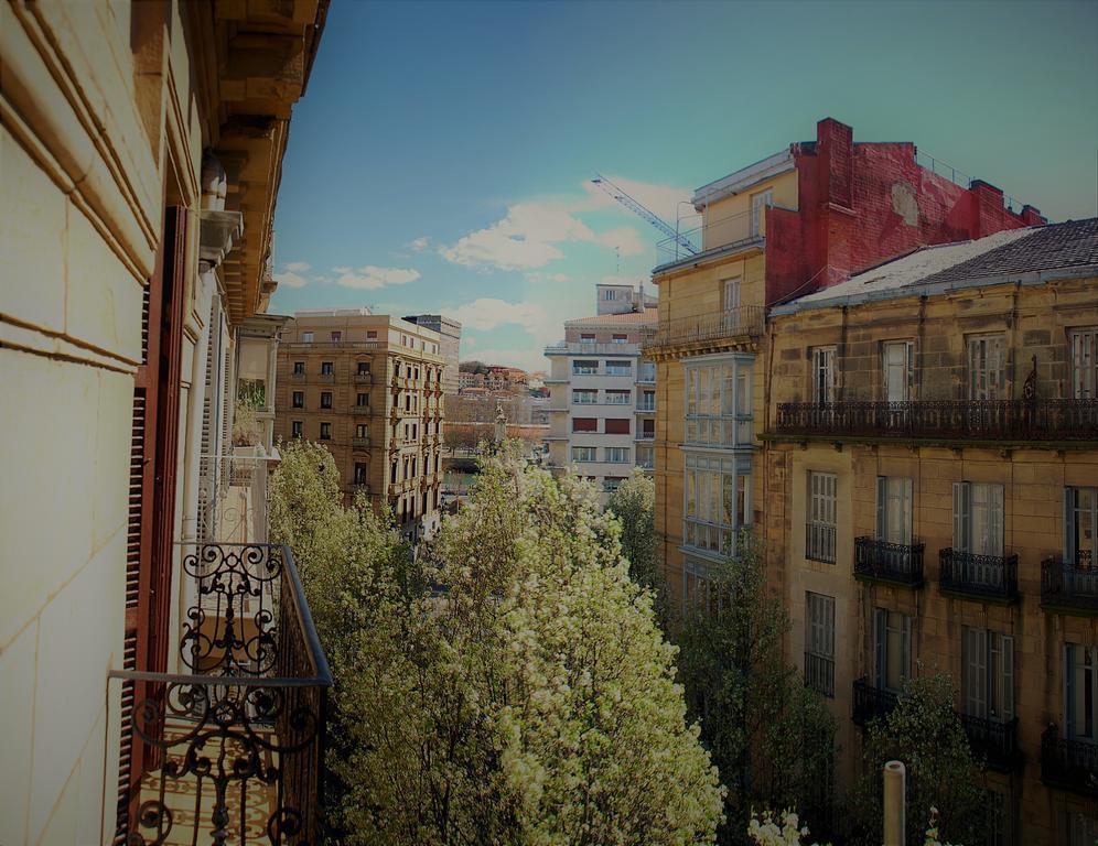 Pension Aristizabal San Sebastian Exterior photo