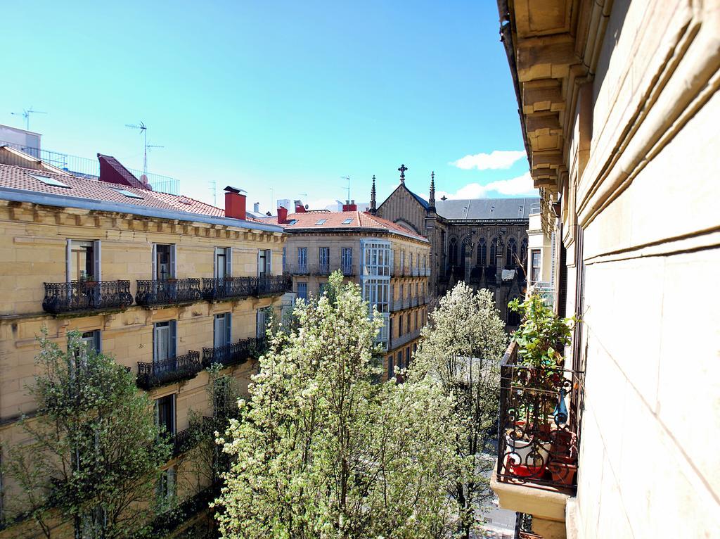 Pension Aristizabal San Sebastian Exterior photo